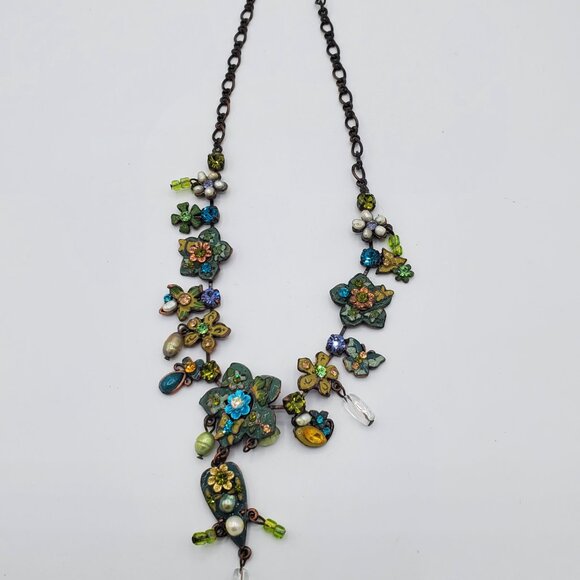 Vintage Floral Statement Necklace - Picture 4 of 7